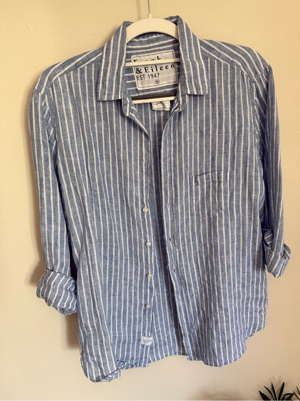 Frank & Eileen Eileen Linen Blue and White Striped Button-Down Shirt